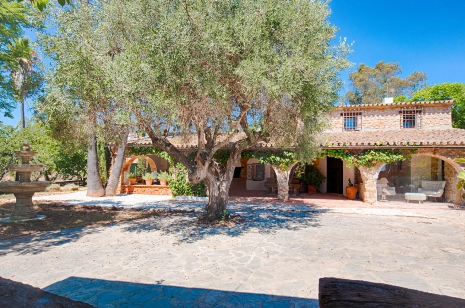 À quoi faut-il veiller lors de l'achat d'une finca sur le « suelo rústico » ?
