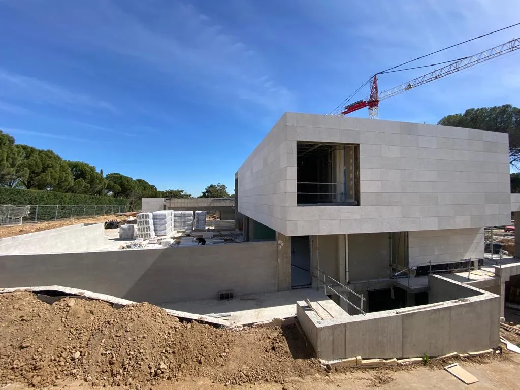 huis in aanbouw