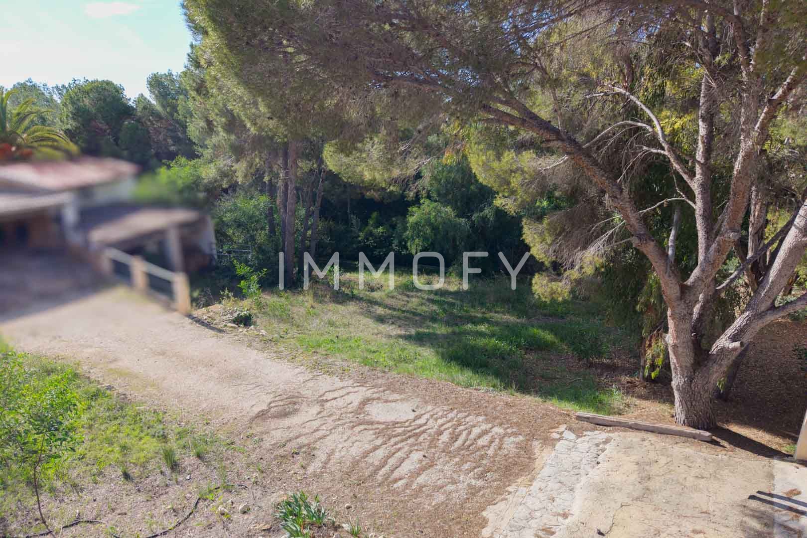 https://immofy-content-storage.s3.eu-west-3.amazonaws.com/large/24c67a3c-eac0-4ecb-91e7-69c588420ba3