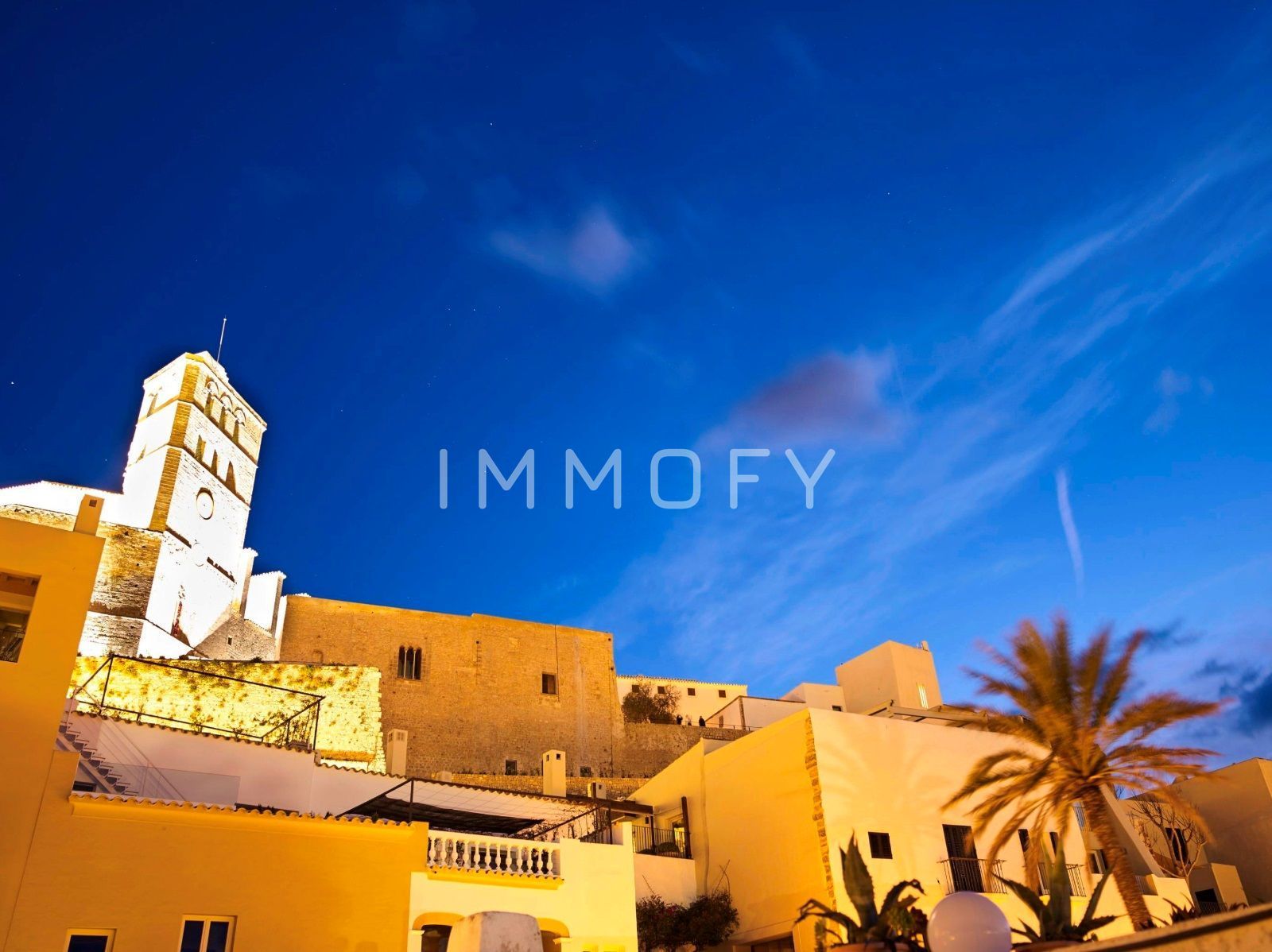 https://immofy-content-storage.s3.eu-west-3.amazonaws.com/large/37e6233e-ccd4-423a-9674-f10ff0c4c79a