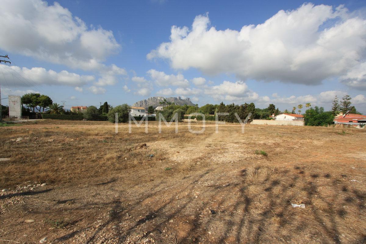 https://immofy-content-storage.s3.eu-west-3.amazonaws.com/large/73510cab-0e83-458e-8521-199ccee7a9cf