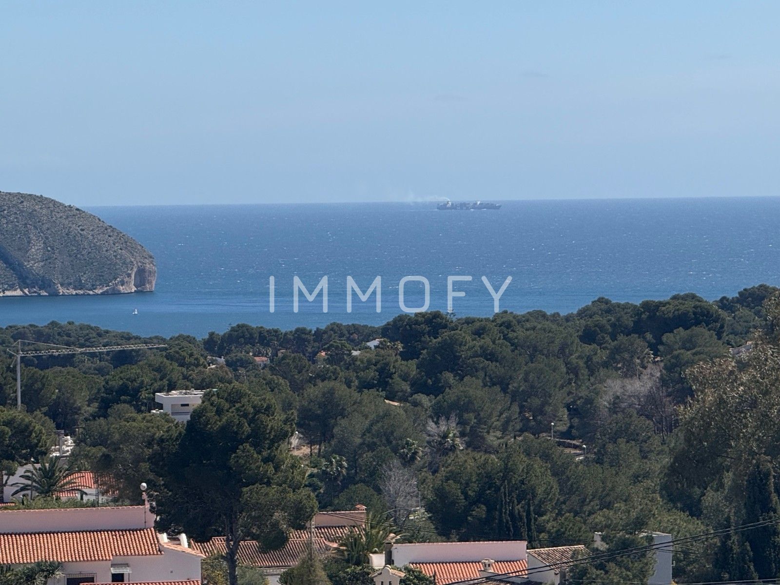 https://immofy-content-storage.s3.eu-west-3.amazonaws.com/large/9d25c6b8-7aa9-4350-8169-82d9ebea40ef